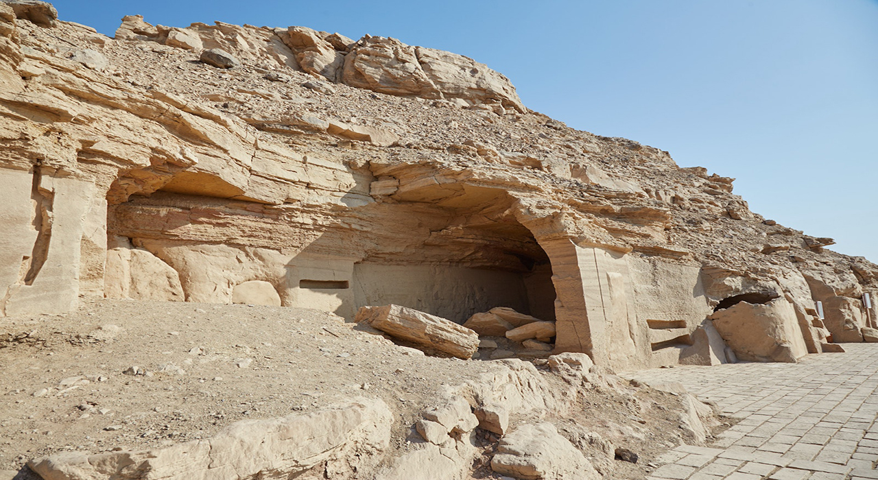 El Kab: Tombs of the First Capital